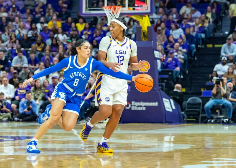 Kentucky women’s basketball upsets LSU on last second 3-pointer